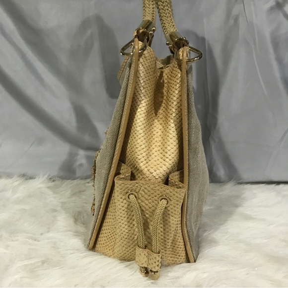 Super Rare Michael Kors Skorpios Beaded Genuine Linen Embossed Tote Bag EUC - Picture 9 of 16